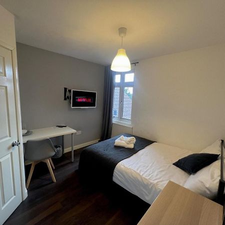Deluxe Ensuite Double Room With Ensuite Coventry Exterior foto