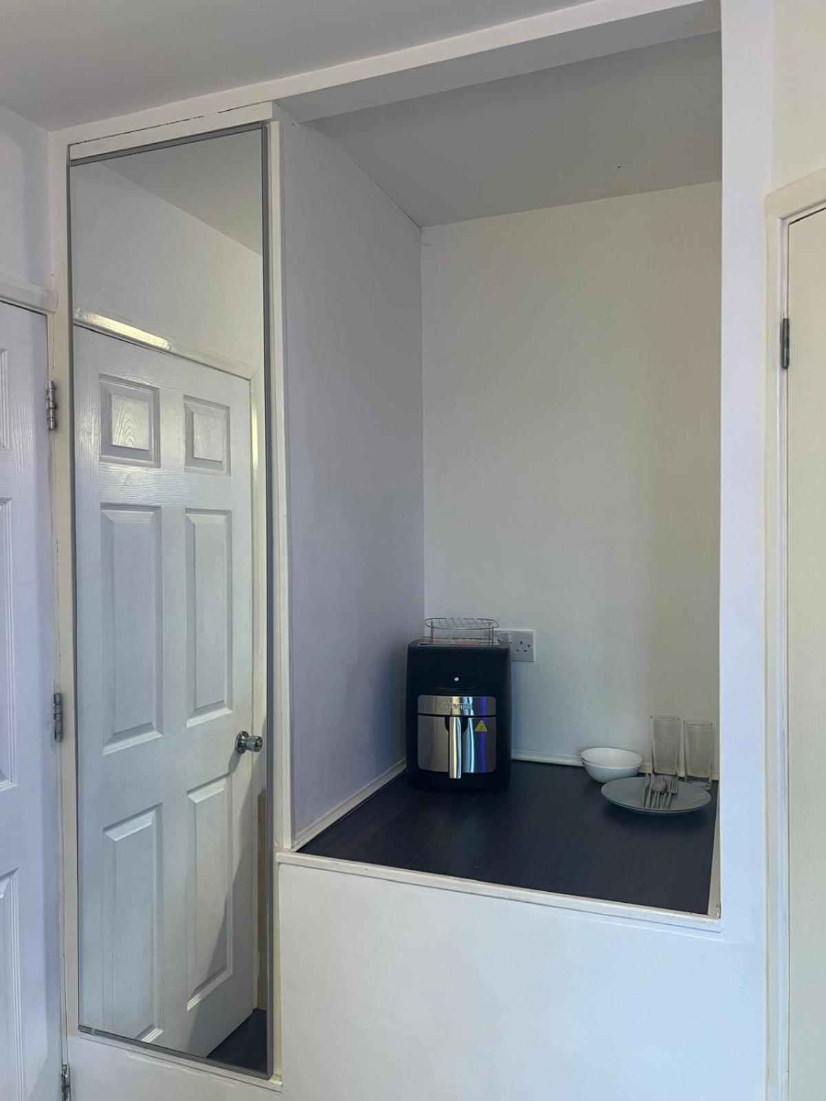 Deluxe Ensuite Double Room With Ensuite Coventry Exterior foto